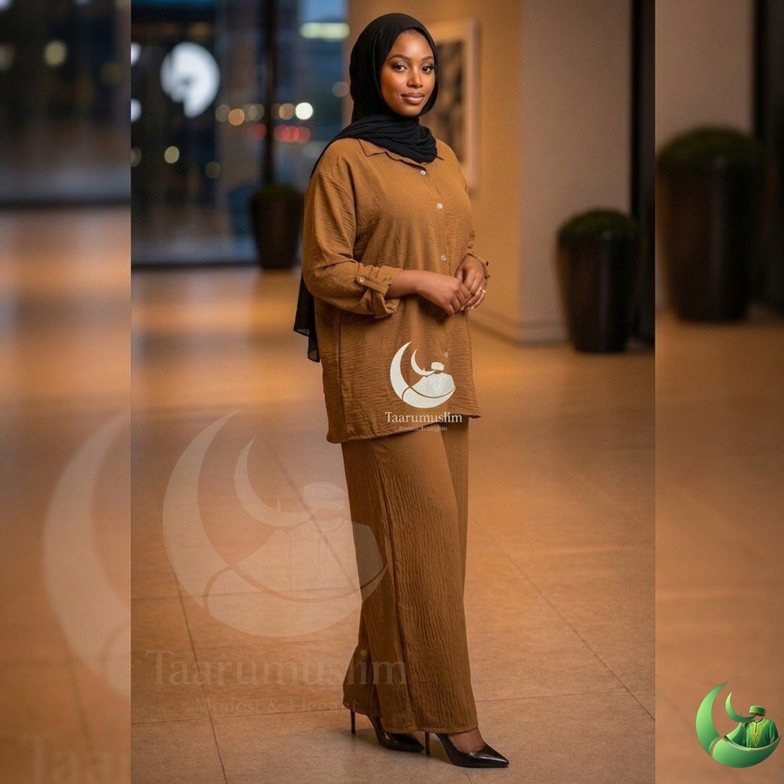 vetements-femme-senegal-ensemble-camel-tissu-gaufre-luxe.jpg